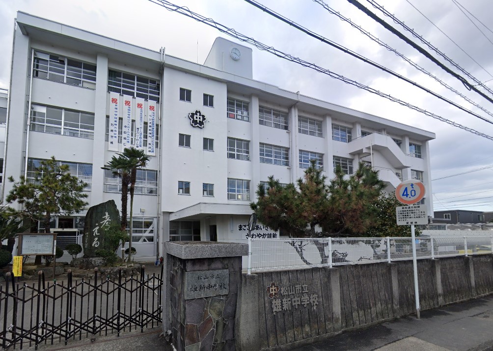 2.雄新中学校　1600ｍ20分