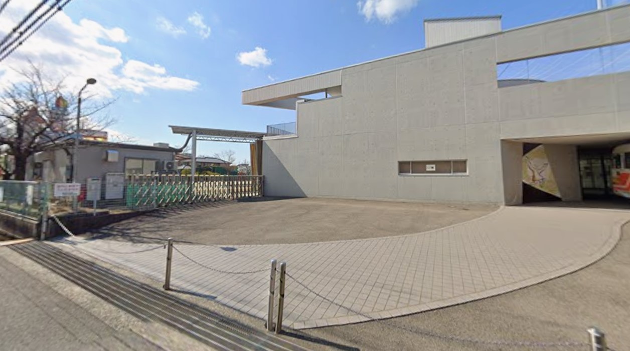 7.学校法人勝愛学園幼保連携型認定こども園　400ｍ徒歩5分