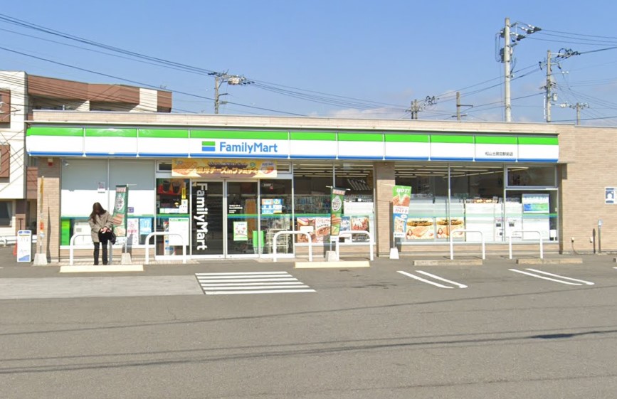 7.ファミリーマート松山土居田駅前店　600ｍ8分