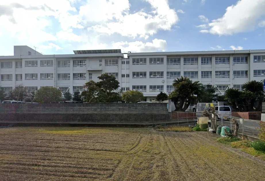 松山市立石井東小学校 400m5分