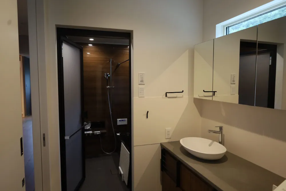 潮風を感じる”しまなみの家”