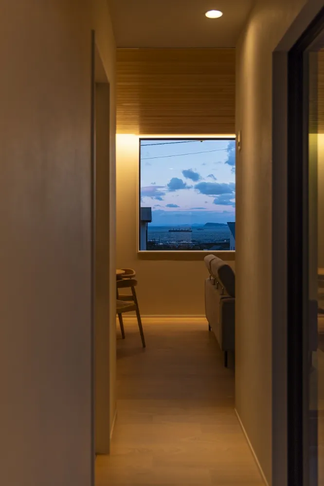 海景と中庭の平屋