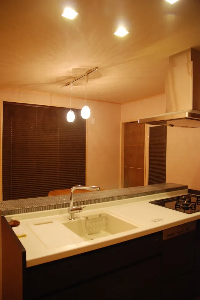 ぬくもり溢れる「無垢材のフローリング」