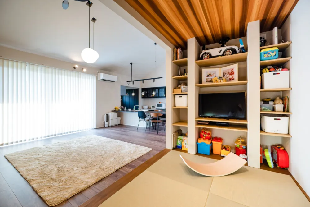 家事も趣味も思いのまま　半平屋の家