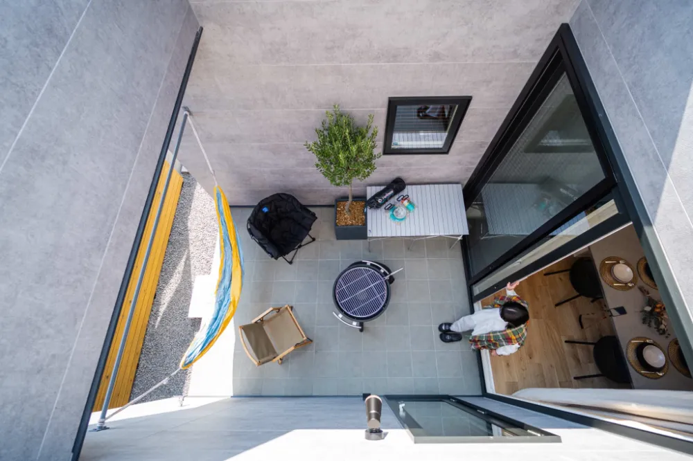 明るさと心地よさをもたらす吹抜けのある家