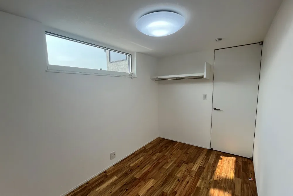 5帖の子ども部屋1