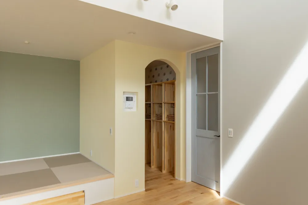 色づかいを楽しむ家／インテリアや雑貨を楽しみたい方へ