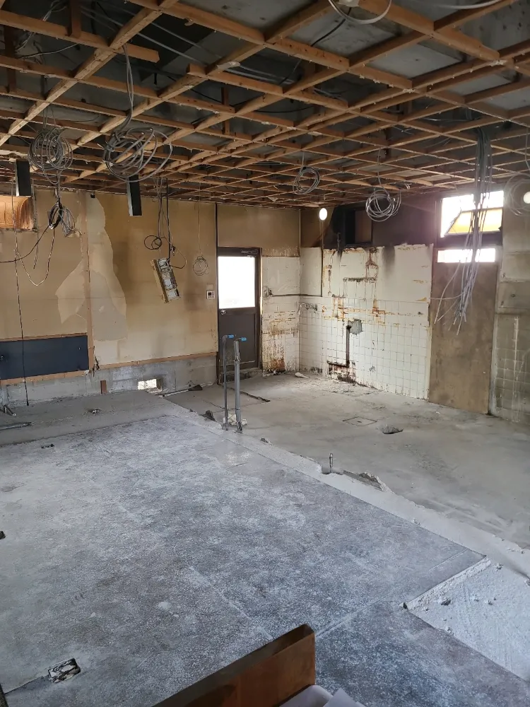 ＲＣ3階建てのフルリノベーション