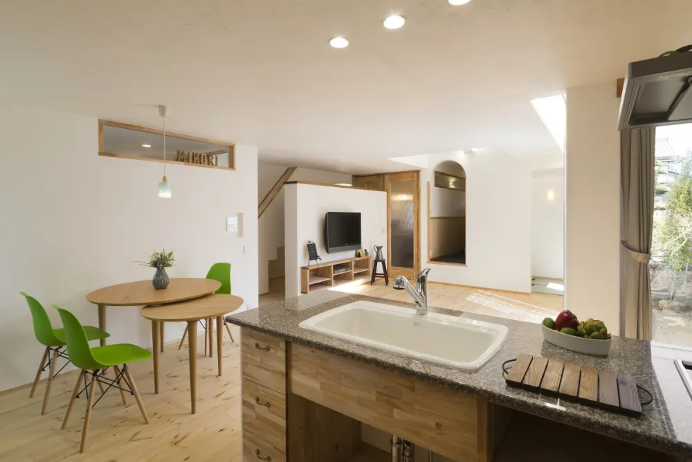 キッチンに立てば、家全体が私の特等席